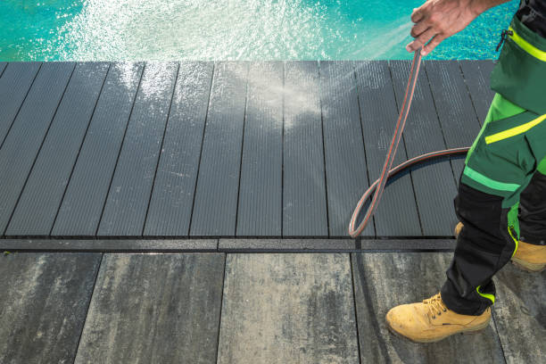 Best Commercial Building Pressure Washing  in Olmsted Falls, OH