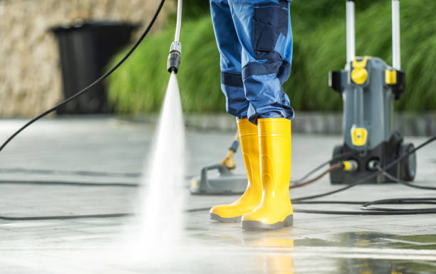 Best House Pressure Washing  in Olmsted Falls, OH